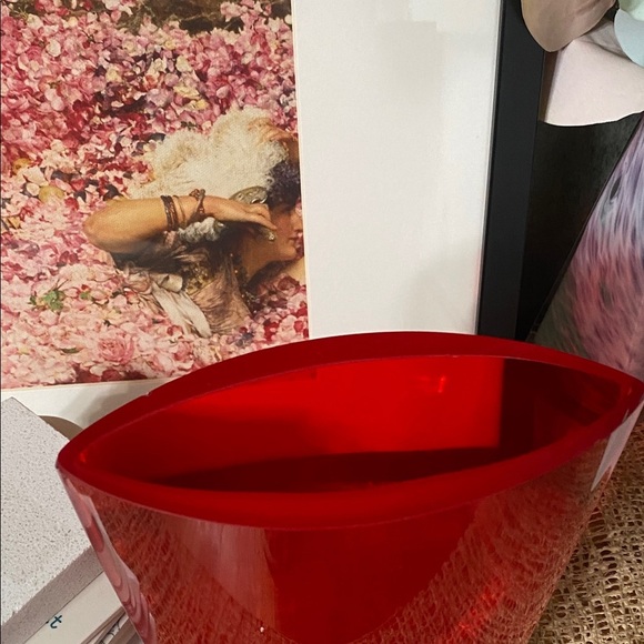 Italian Murano Red Glass Vase 12 in tall - Picture 4 of 7